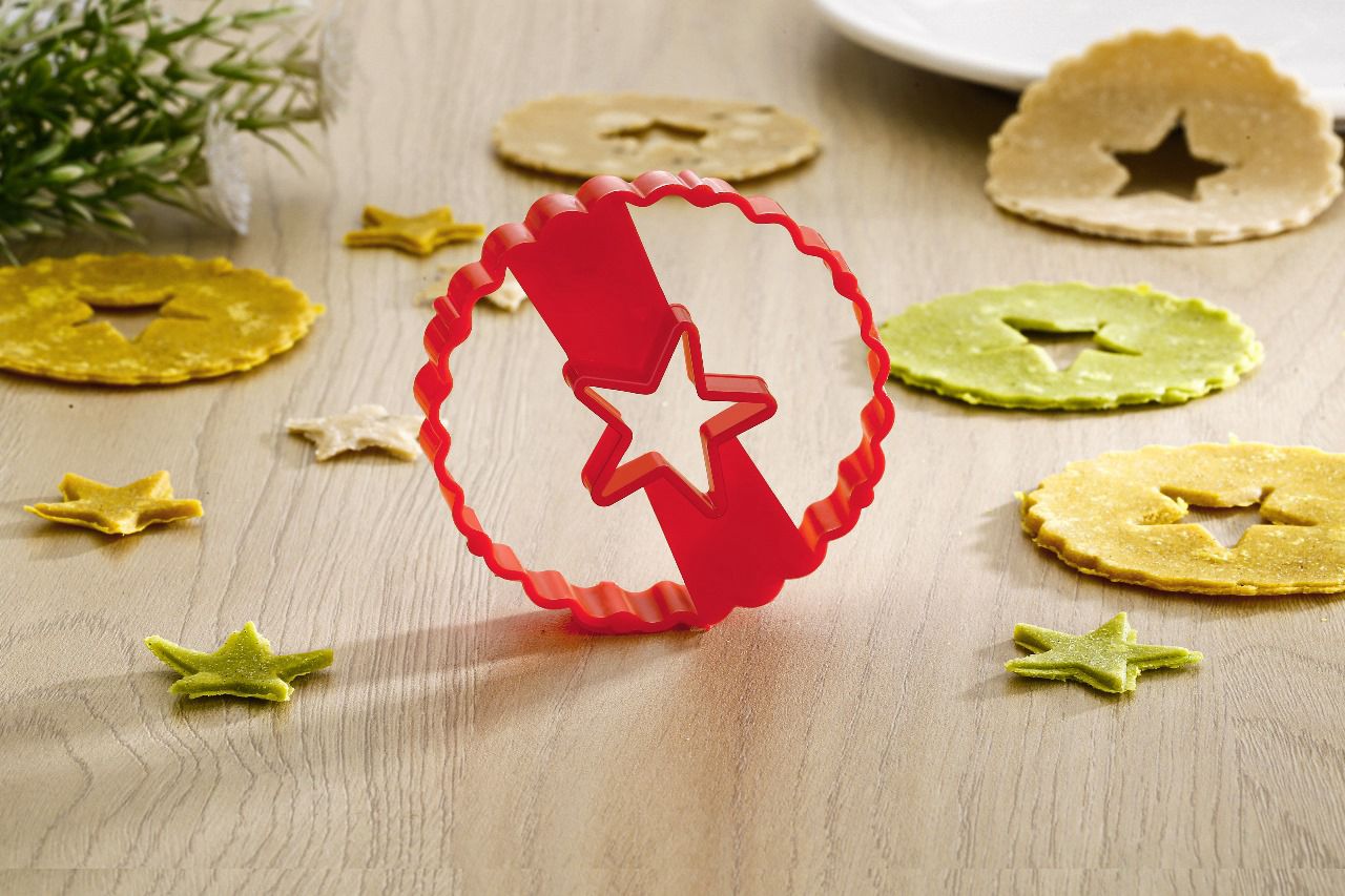 Puri Kachori & Gujiya/Karjikayi Maker+ Free 7 pcs Snack Cutter