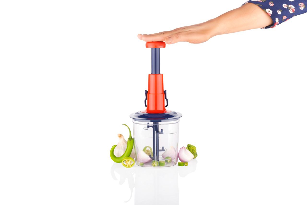 10-Sec Push Chopper – Fast Onion & Vegetable Cutter